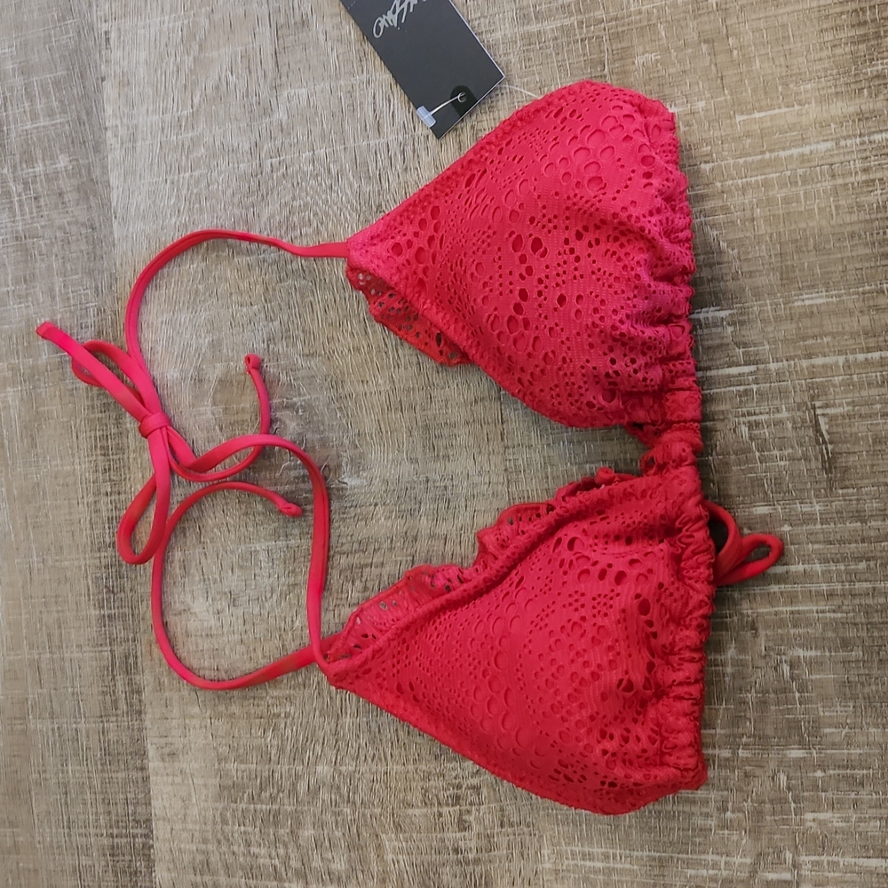 🆕️♦️ Mossimo red bikini top♦️ 5 for $25